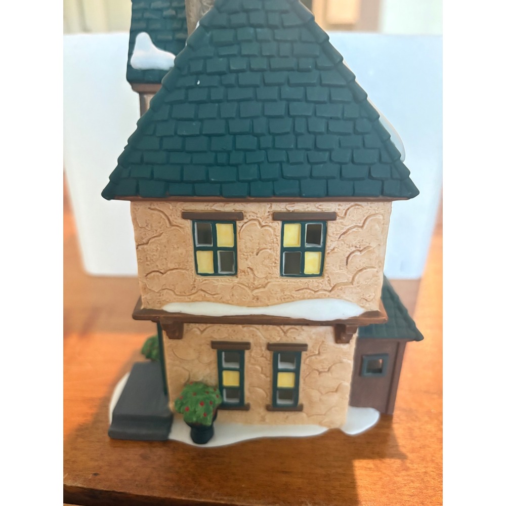 Dept 56 G. Choir's Weights & Scales Dickens Village Series 1997 Christmas House - Picture 2 of 5